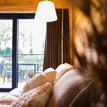 Les Pavillons De La Libellule Villa Beauraing Eksteriør bilde