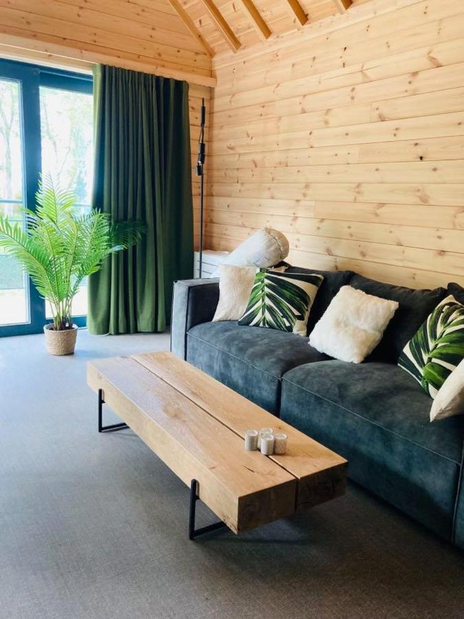 Les Pavillons De La Libellule Villa Beauraing Eksteriør bilde