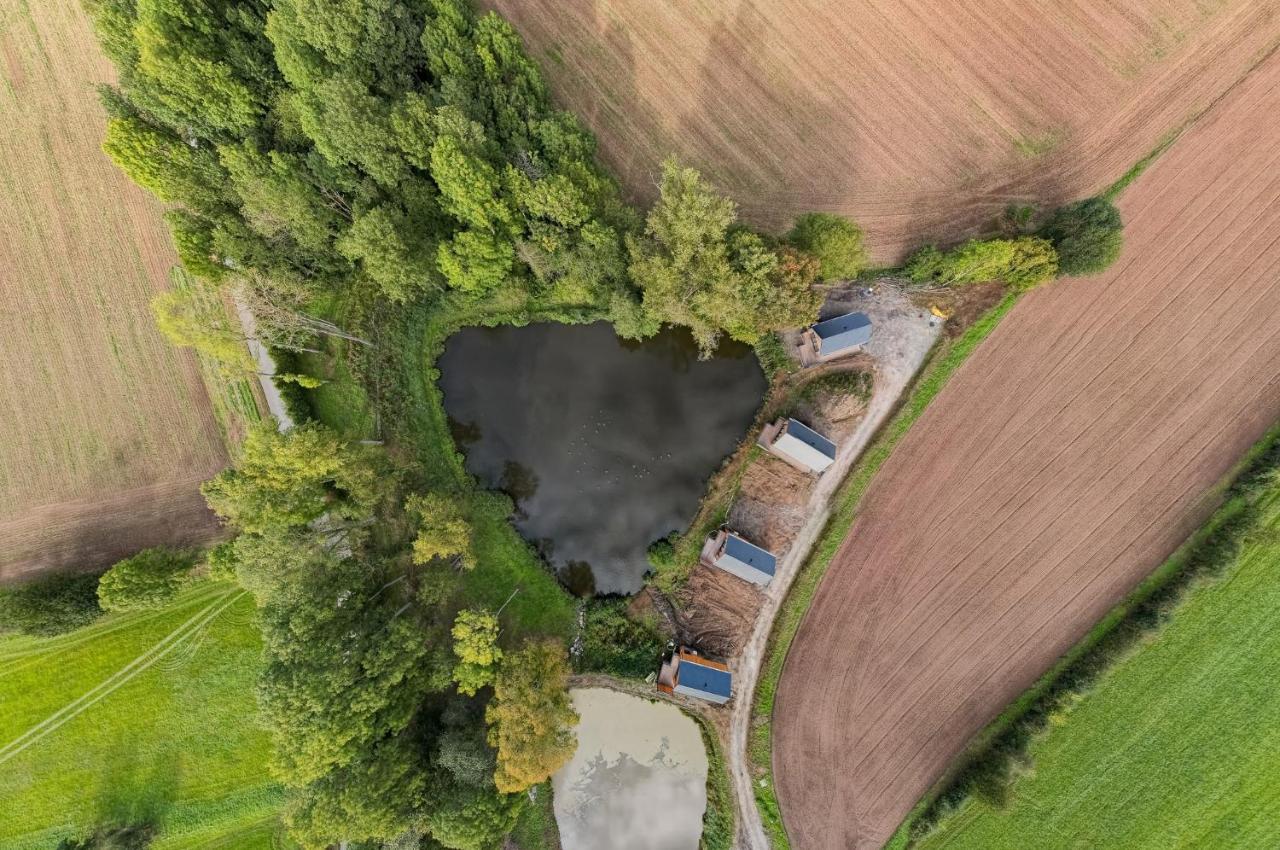 Les Pavillons De La Libellule Villa Beauraing Eksteriør bilde