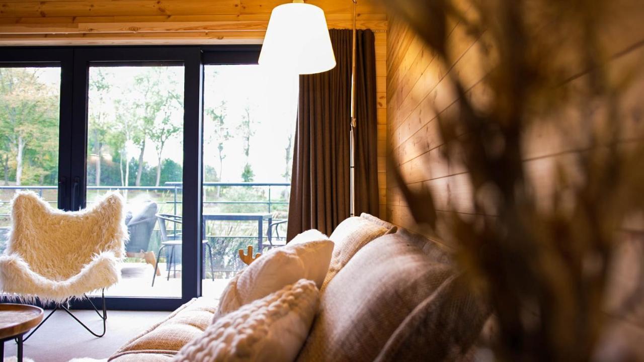 Les Pavillons De La Libellule Villa Beauraing Eksteriør bilde