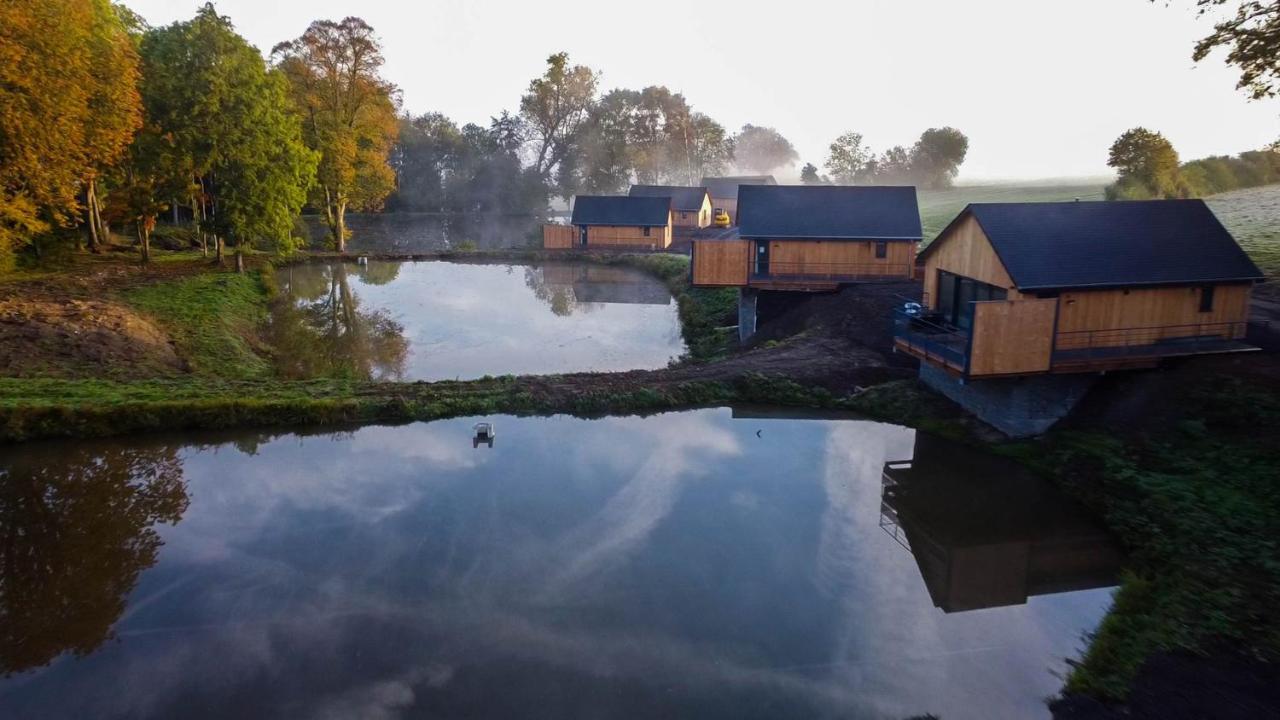 Les Pavillons De La Libellule Villa Beauraing Eksteriør bilde